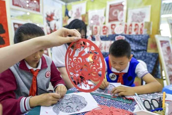 中国文化公园：2023澳门管家婆免费资料查询-甘泉路街道举办家庭教育宣传周、家庭文化节主题活动