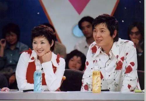 昔日顶流,如今竟是"三无男人"?