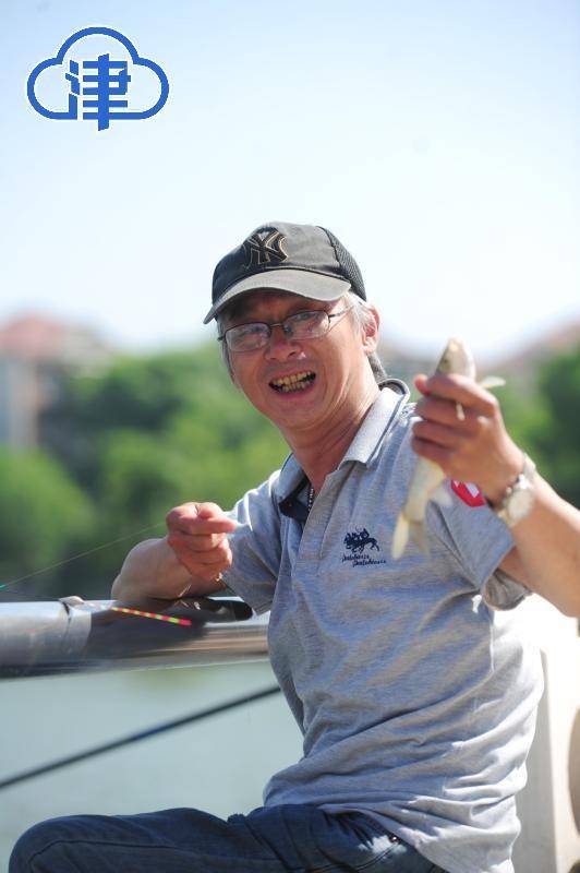 "天塔湖风景区作为国家aaaa级旅游景区在持续提升服务质量,旅游产品