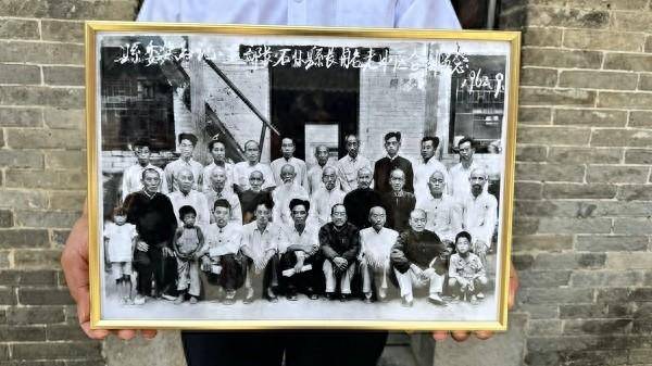 穿越62年的"历史述说者" 将焦裕禄未讲完的故事娓娓道来