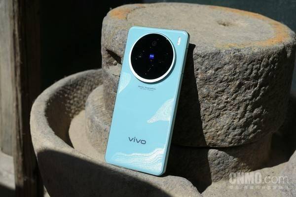 "听劝"的vivo 用x100s给了属于自己的"版本答案"