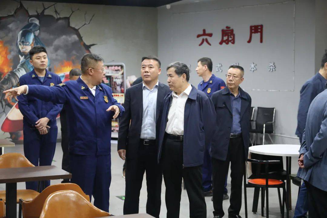 吴峰一行对我县"消防安全"工作情况进行调研