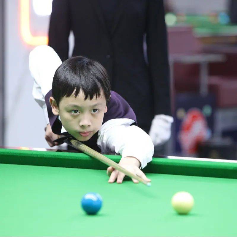 新星云集,首届南沙斯诺克公开赛开杆