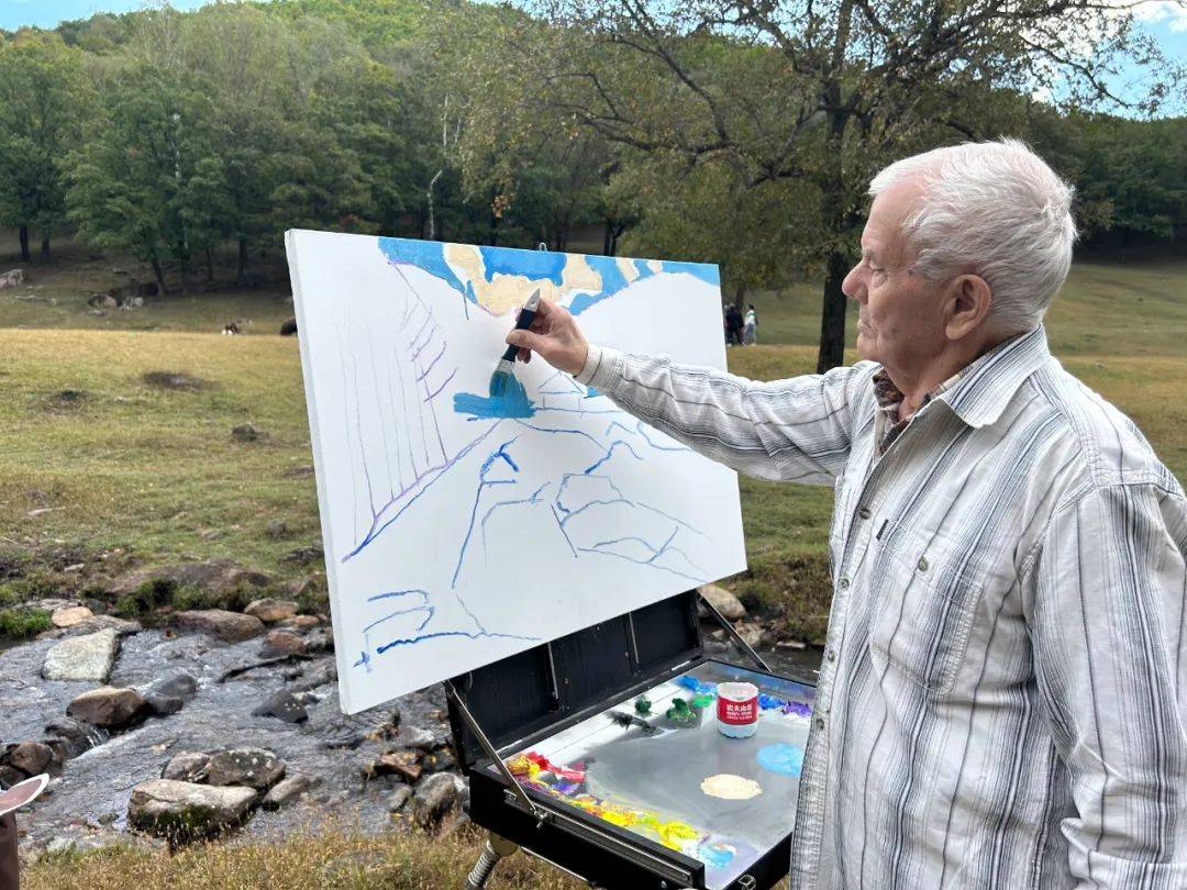 黑龙江广播电视台《相亲相爱》节目主持人大鹏亲临现将带领大家游戏