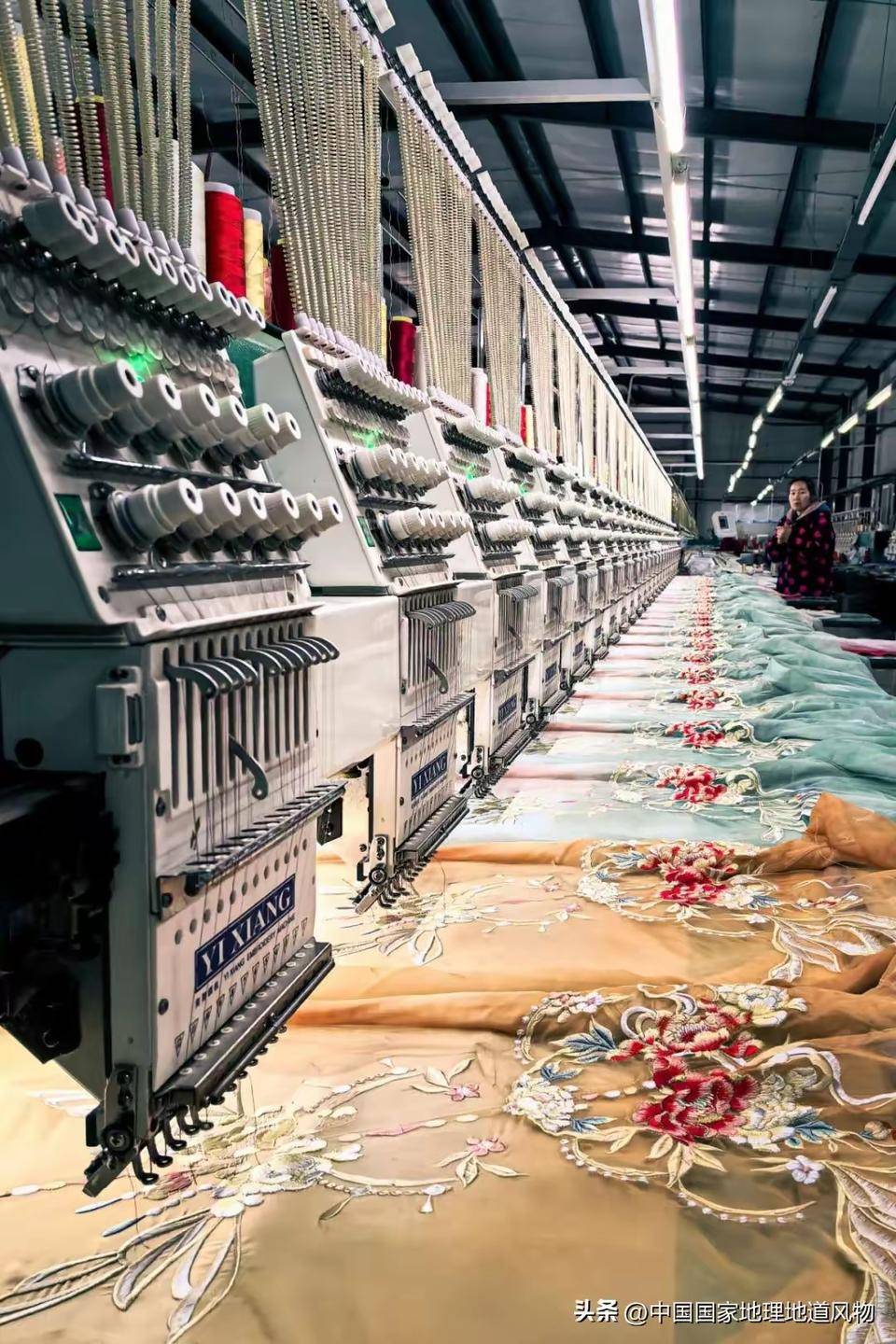 市场四成份额,形成原创研发,设计制作,版权保护,裁剪打版,绣花印花