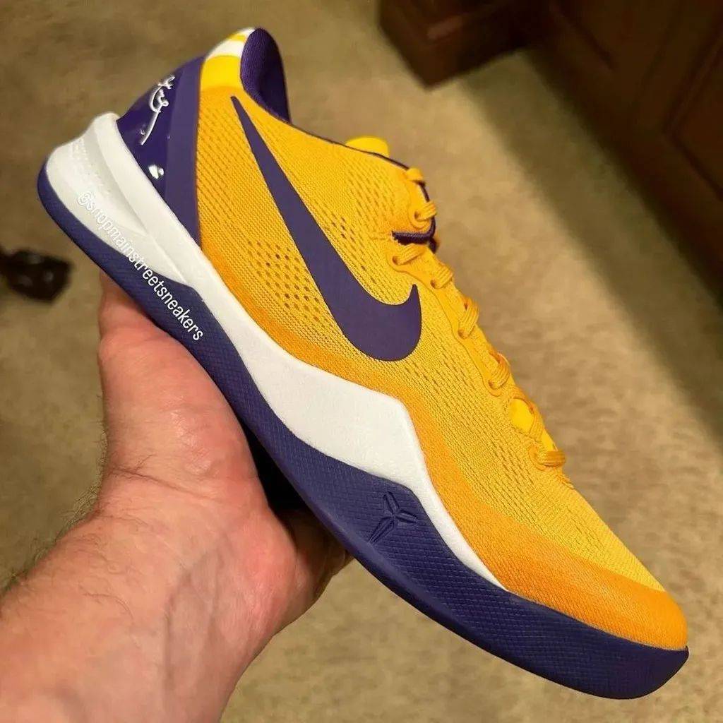 三双「紫金 kobe 8」集中曝光!哪双最帅?