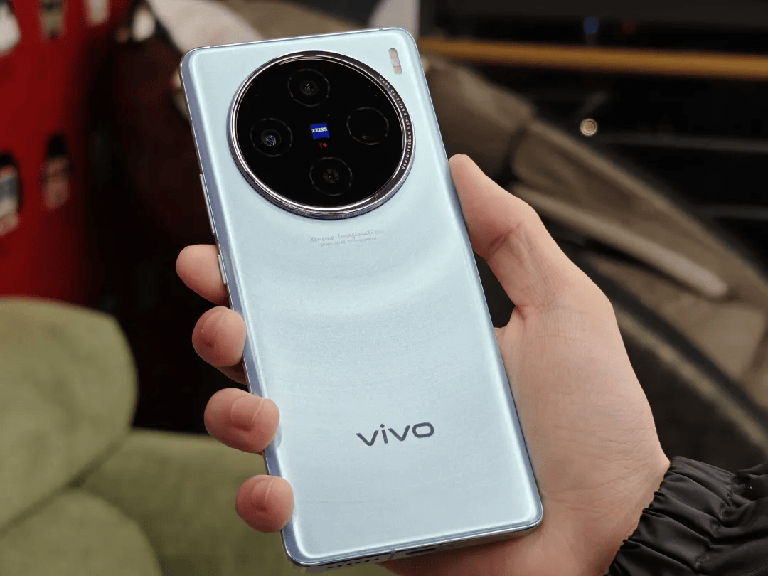 🌸【2024澳门特马今晚开奖】🌸-vivo X Fold 3 Pro手机海外发布：售价约1.4万元！  第2张