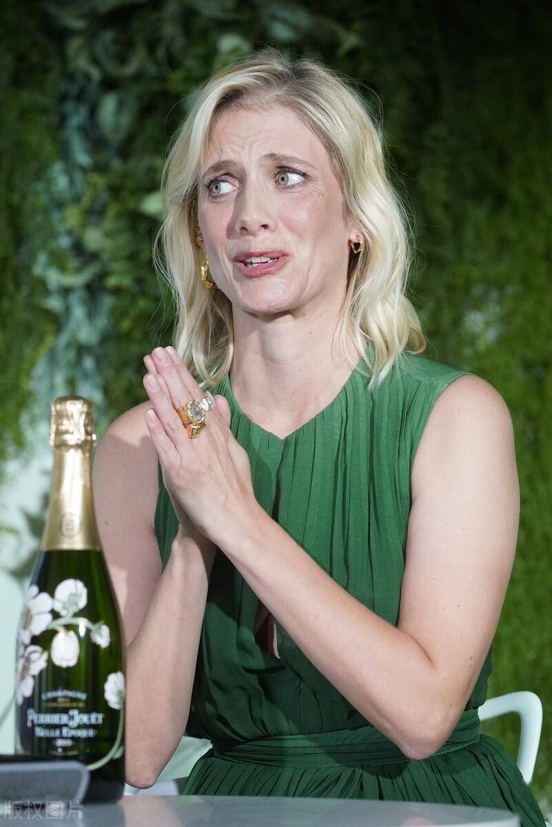 梅拉尼·罗兰这身材,这才是尤物啊!