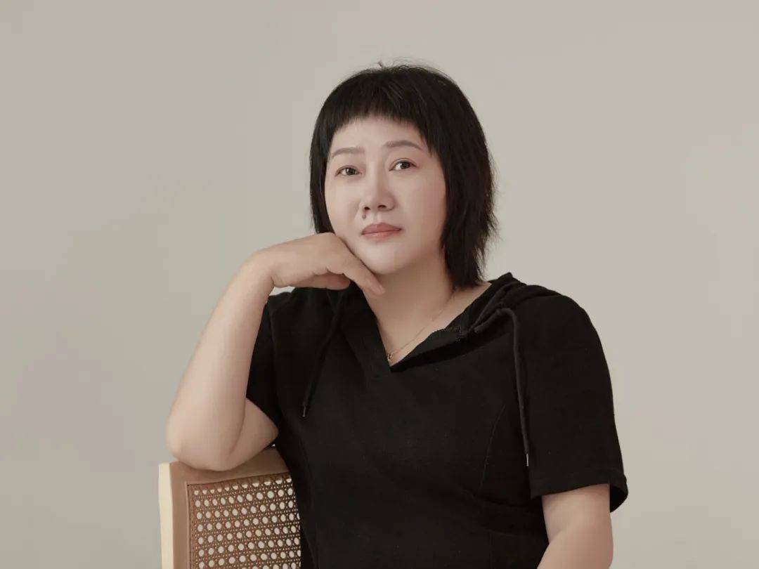 湖州文旅推介官,安吉县电商女主播妇联成员,安吉优品汇签约主播郭 金