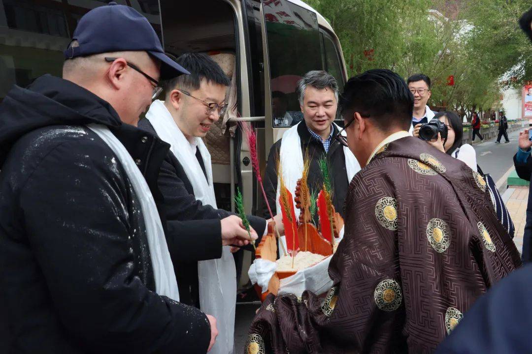 区县教育动态丨重庆巴蜀中学优质教育资源向昌都一高全面开放