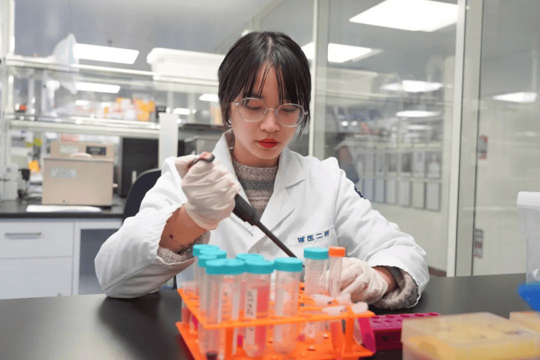 "95后"女生,凭什么进浙大享受教授待遇?