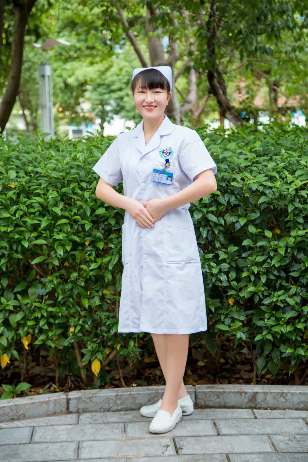 护理技能,积极参与医院各项活动,用实际行动诠释着"白衣天使"的使命