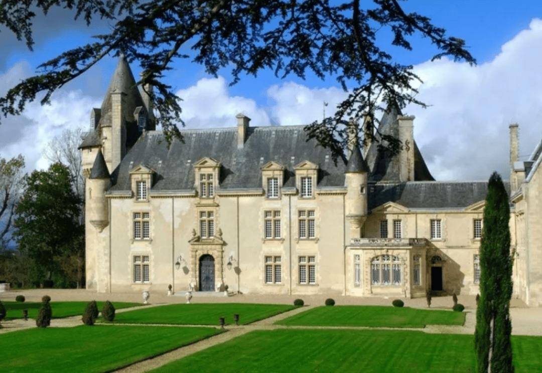 法国巴黎法院没收中国富豪拥有9座波尔多葡萄酒酒庄