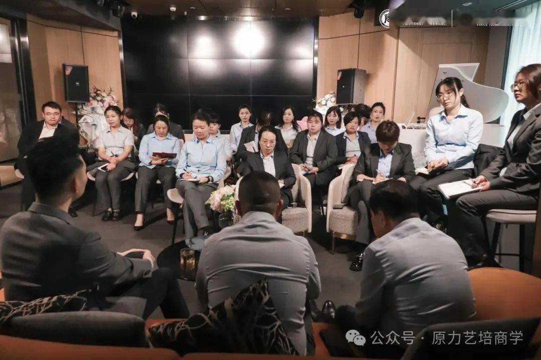 留不住的人才,就像一盘散沙[琴行员工积分制度免费领]