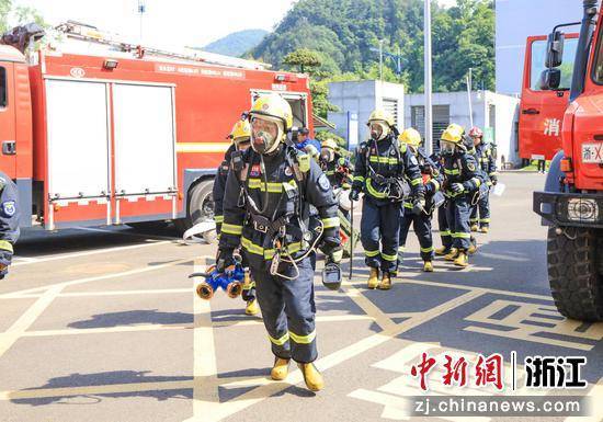 浙江磐安安文街道开展应急消防联合演习 筑牢安全防线