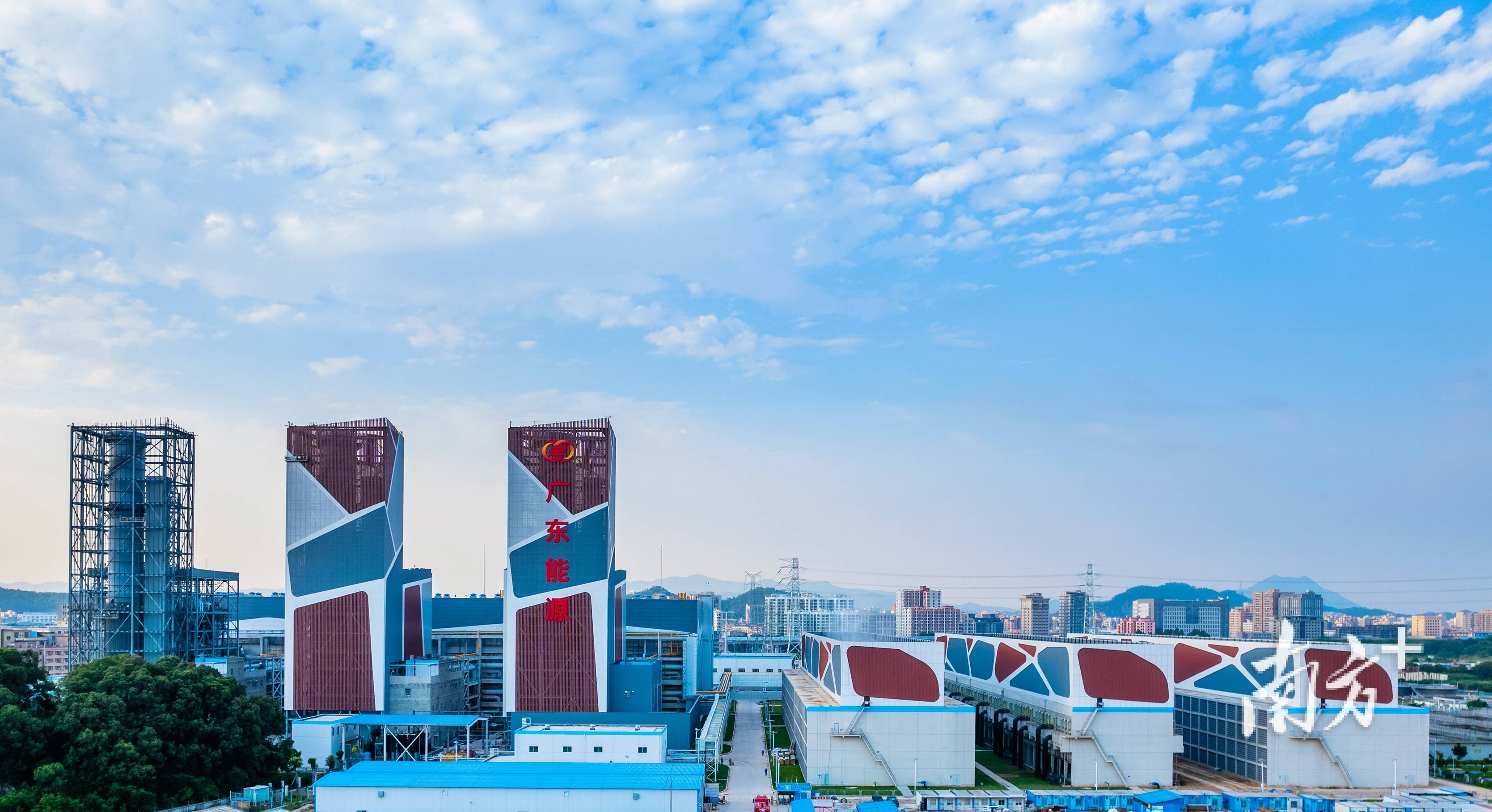 滨海湾怎么这么"绿"!