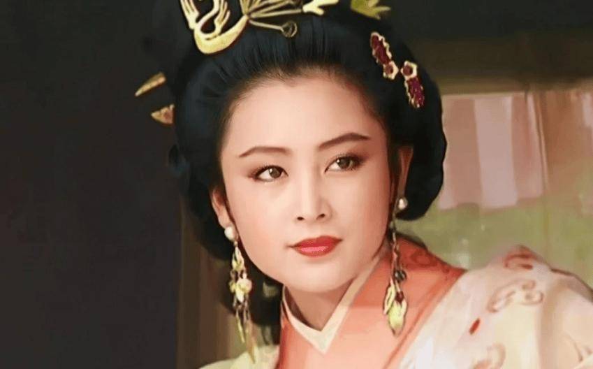 4位内地大美人,遇到港台经典女神,颜值差距就出来了