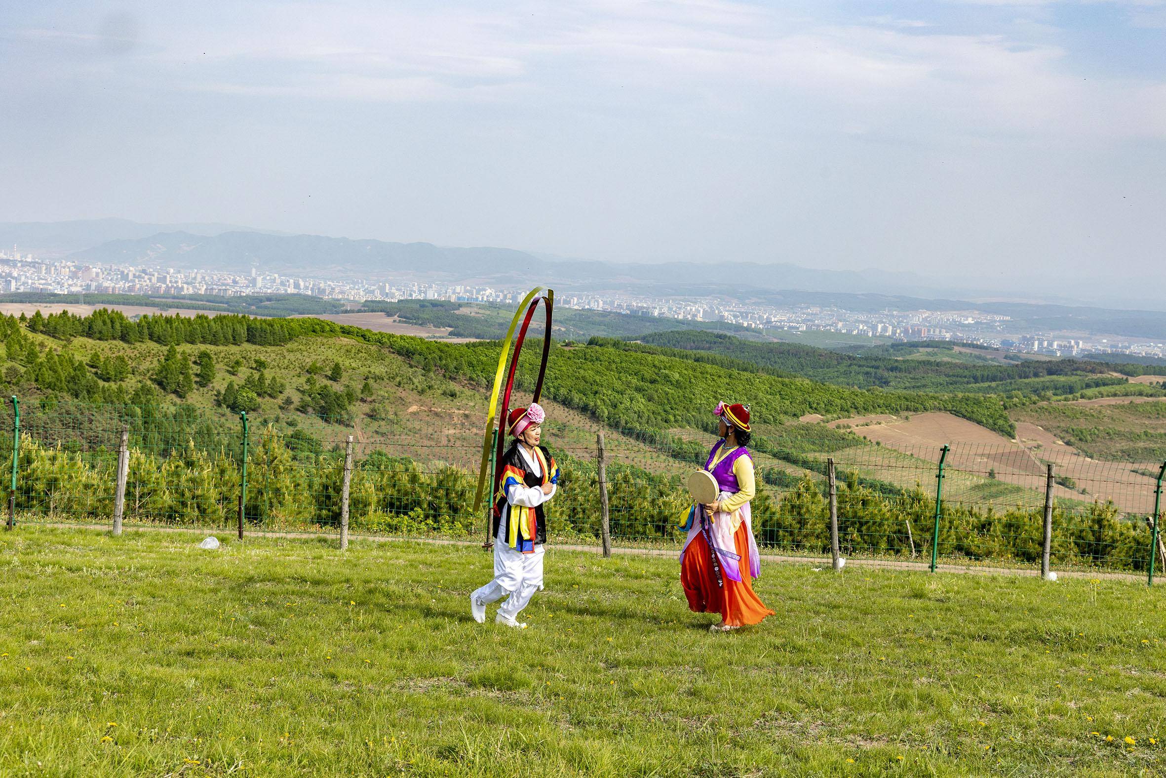 原来延吉也有骑马的好去处_草原_雁山_延边