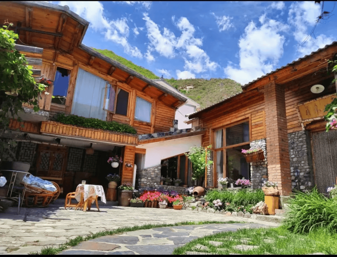 北京百花山笑笑客栈北京百花山笑笑客栈现推出