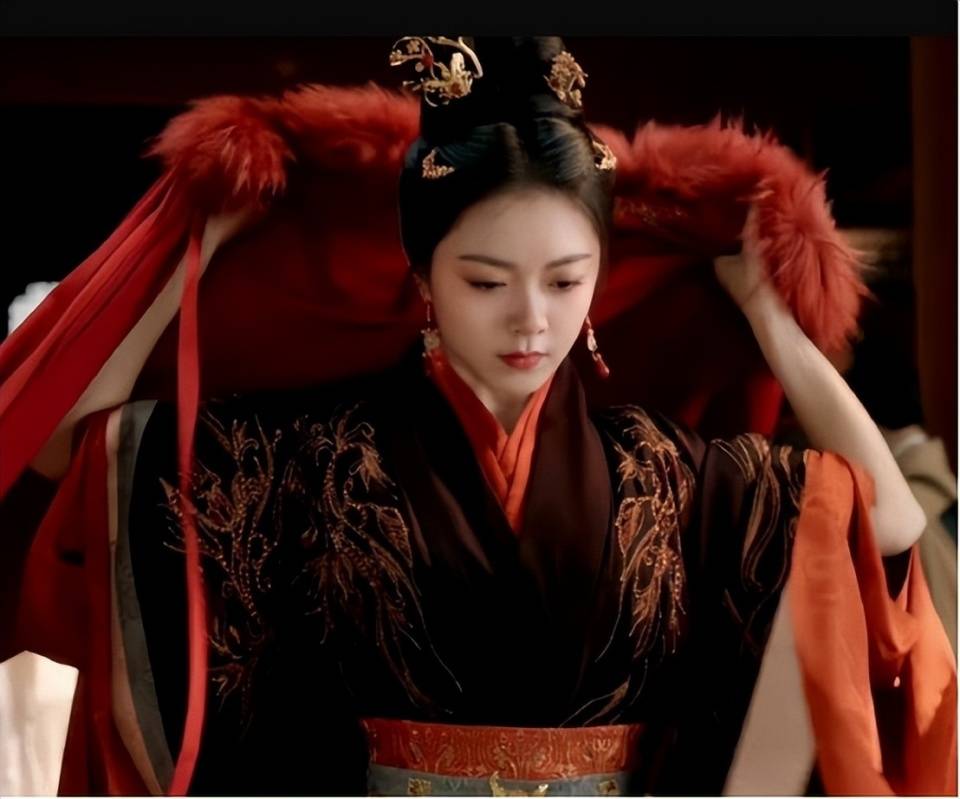 赵今麦古装造型好惊艳!卸下大浓妆,这才是她的舒适区