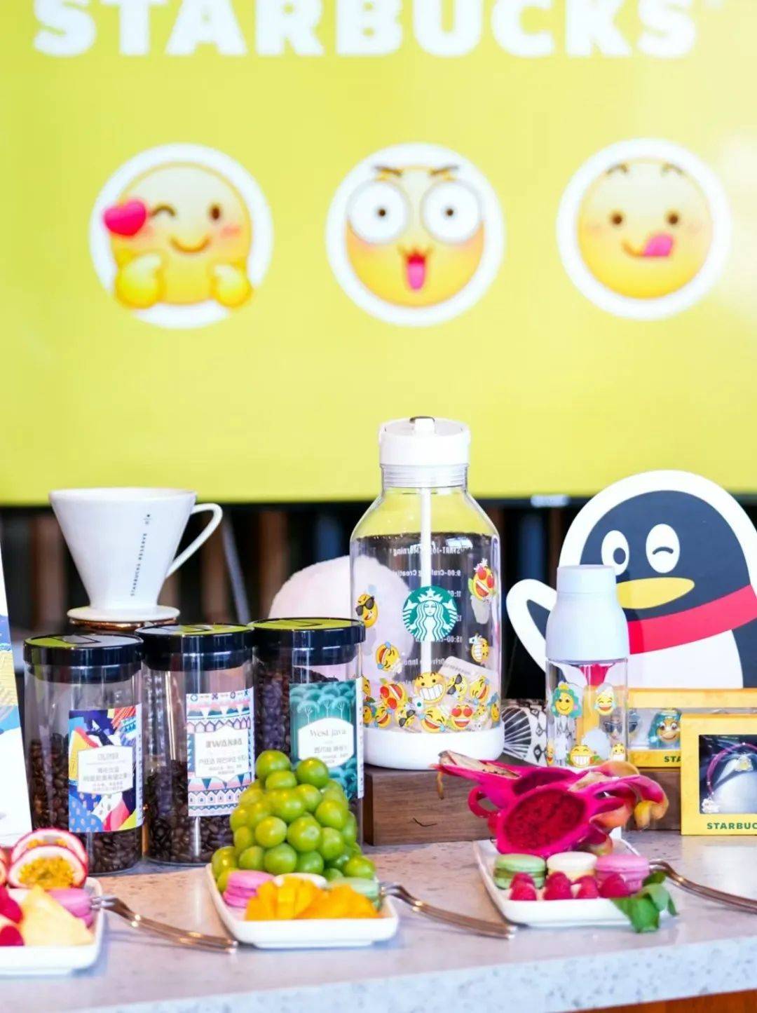 酷,微笑,呲牙,笑哭,心心眼~520的专属表情包你选哪一款?