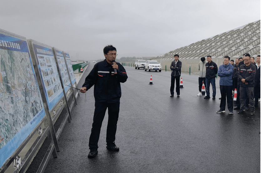 【预告】交广会客厅||致敬最美劳动者——五月系列访谈之三_王成_项目