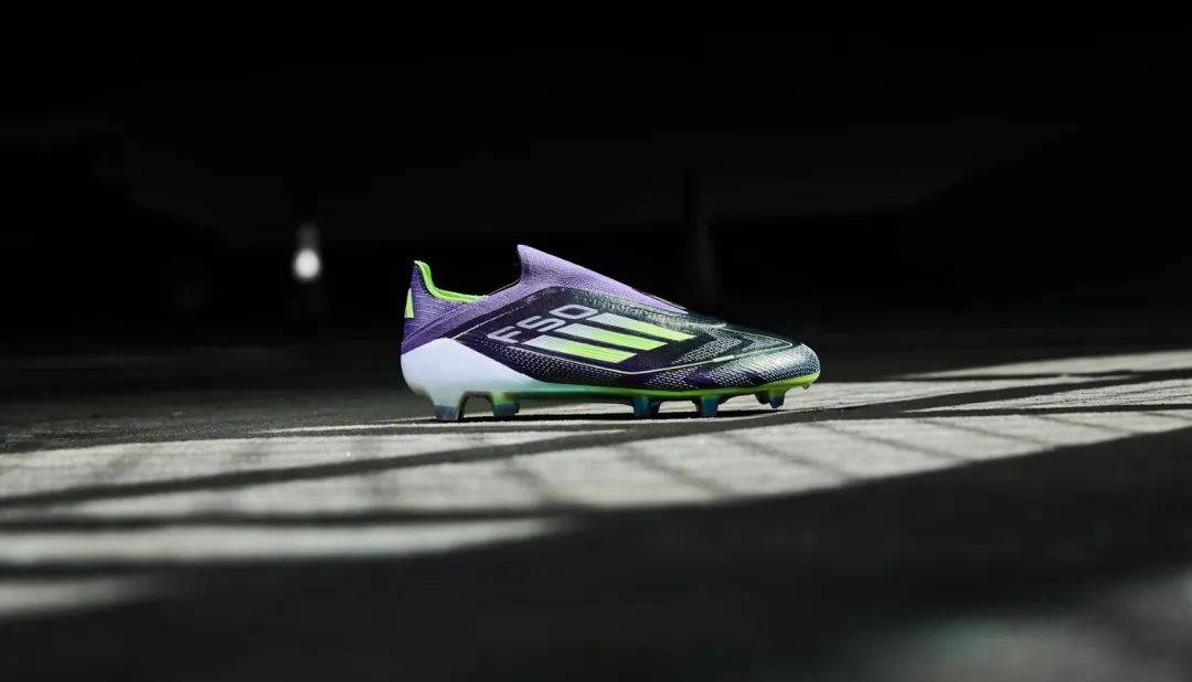 adidas旗下经典足球鞋系列f50正式回归!