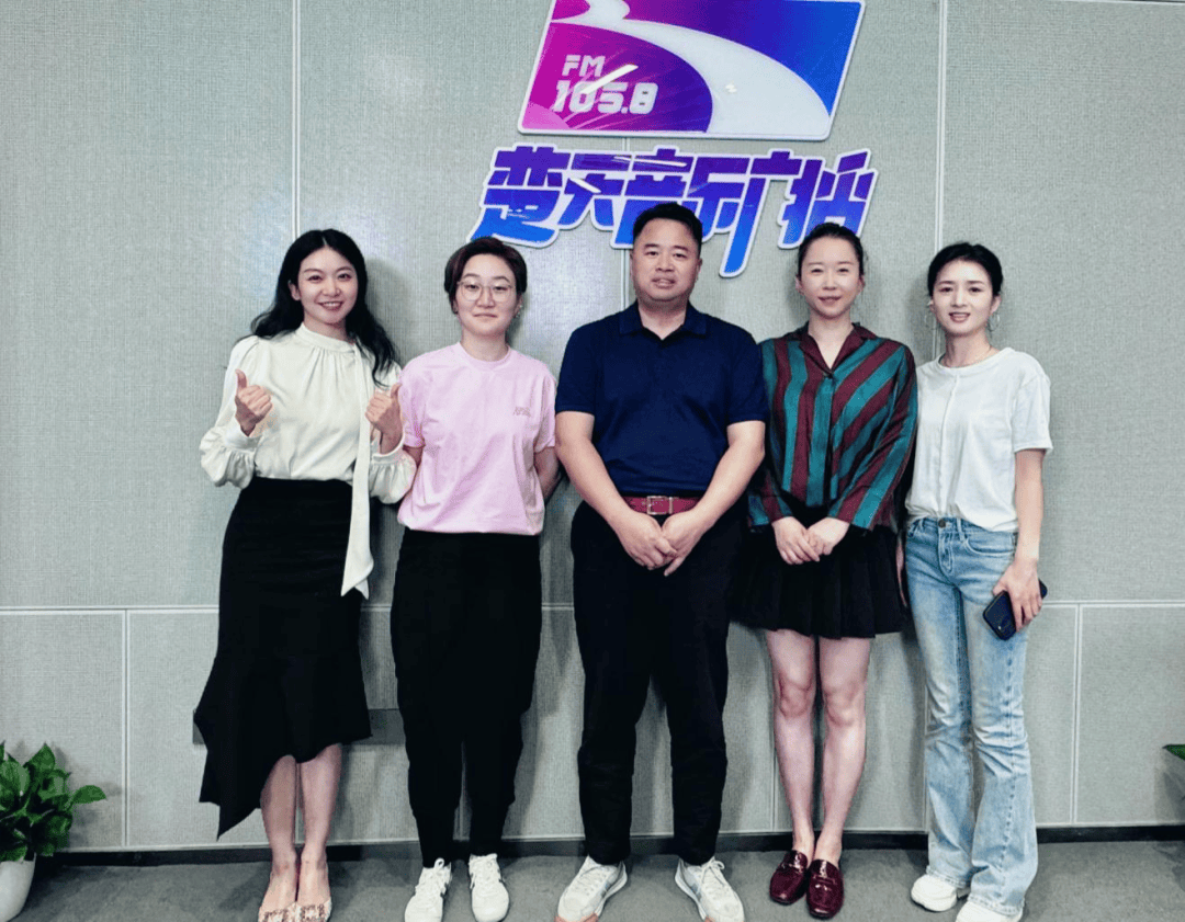 自在一点&零点美术馆联合出品|2024声音艺术馆春季篇——湖北美术故事