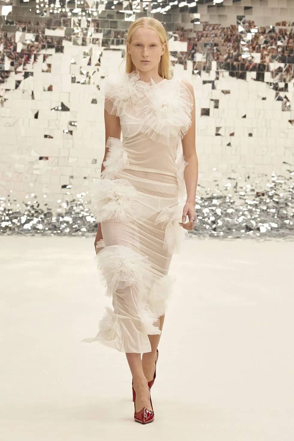 仙女裙是春天最美的潮流也是t台最爱