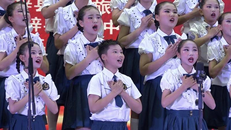 桐梓县举行第九届中小学生文艺汇演(音乐类)比赛