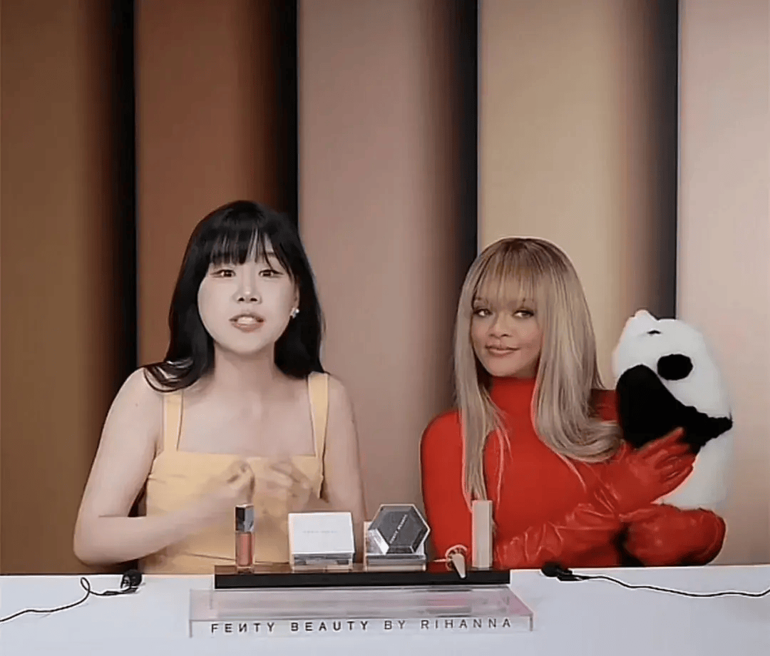 京东搬来周鸿祎,淘宝挖到章小蕙,618"猫狗大战"靠名人?