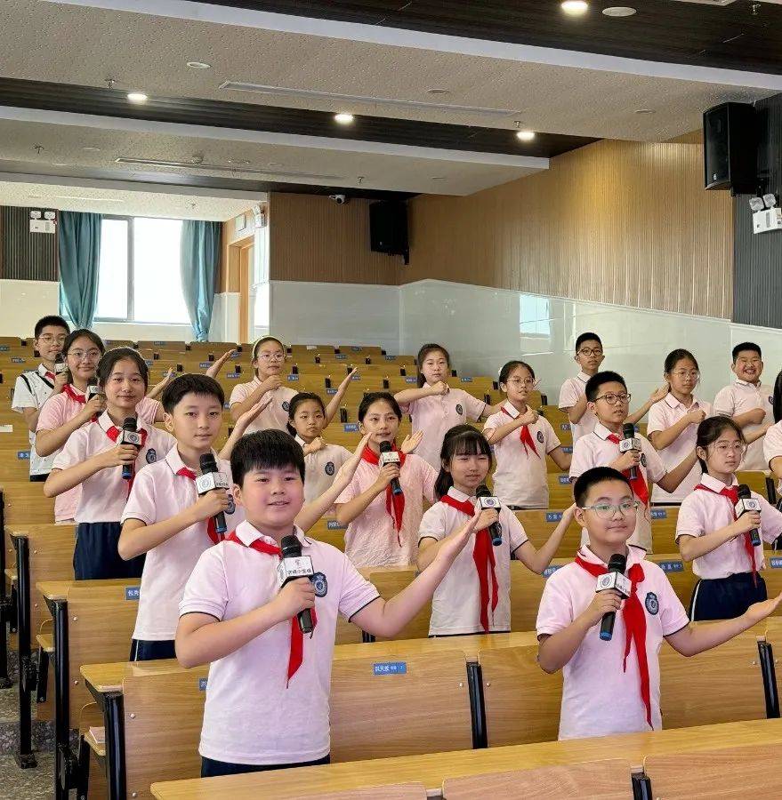 播撒兴趣之花,点燃快乐之光:文峰小学部兴趣小组活动展示(提高班)