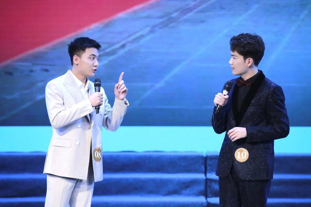 川影"主持"与"思维"这两场大赛,硬控我2小时!