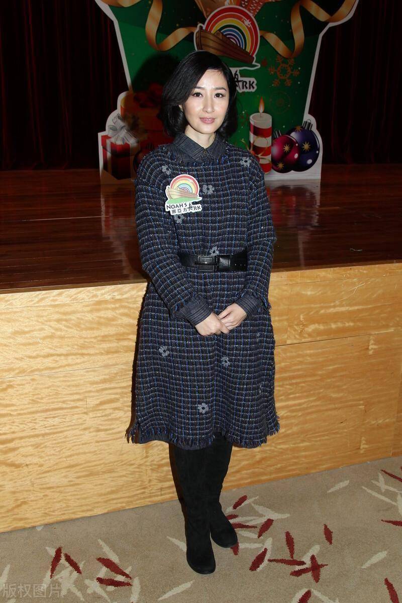 关咏荷这身材,这才是尤物啊!