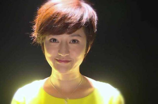 郭京飞:陆毅连襟 与鲍蕾亲妹一月闪婚,16年相伴育有一子幸福_鲍莉