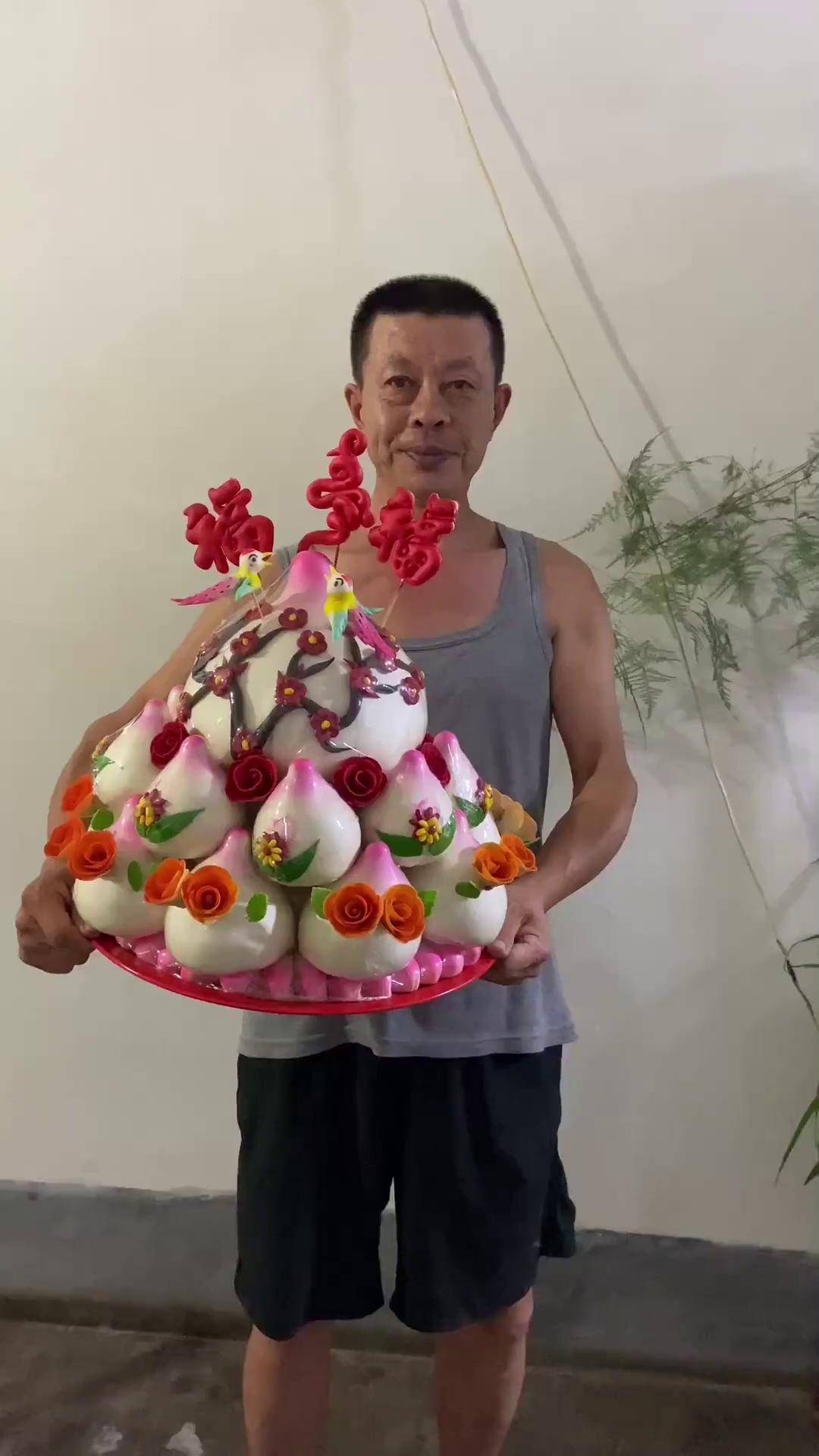 大寿桃很大气.莱州面塑 胶东花饽饽 传统手艺