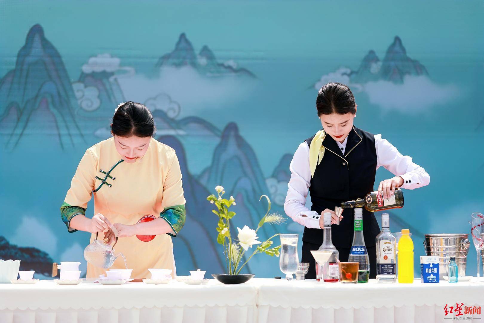 中式茶……这场比赛40余名选手同台 果茶 花茶 露绝技