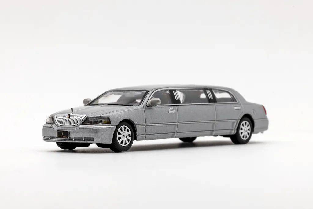 美系的加长那才叫加长,gcd林肯三代town car limousine模型试玩