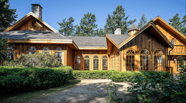 坐拥一幢豪宅5个度假小屋_岛屿_苏富比_加拿大