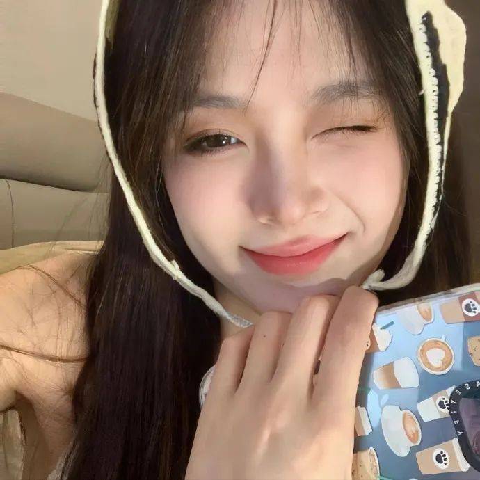 头像 l 简约高级感wechat头像