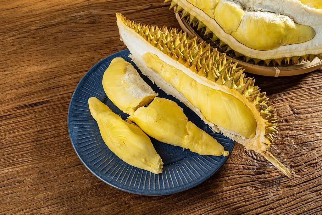 原来挑榴莲不是越大越好?