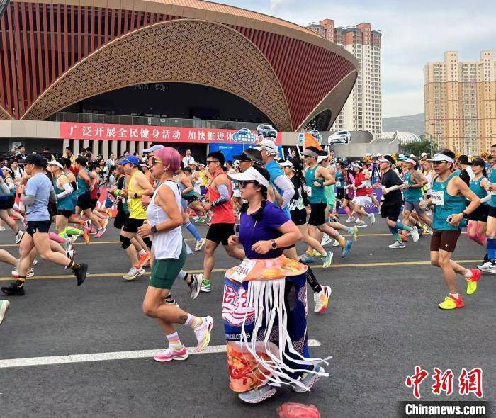 🌸中国市场监管新闻网 【澳门最难一肖一码一码】_智驾走到十字路口，城市 NOA 的“大饼”能实现吗？