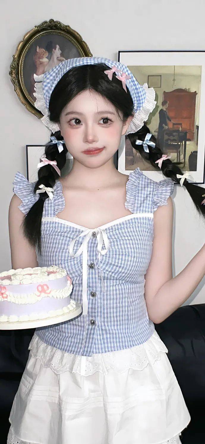壁纸 | 𝙒𝙚𝘾𝙝𝙖𝙩 ins高级感壁纸