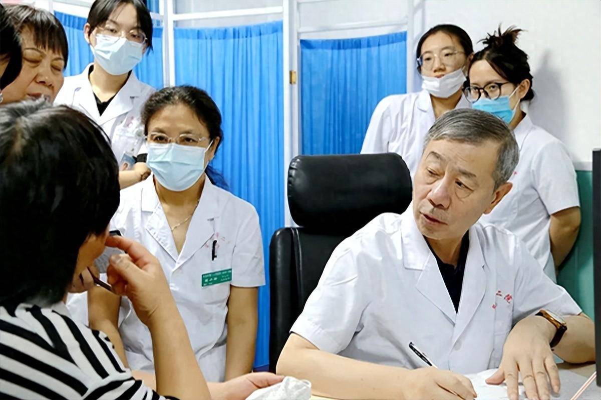 长治二院邀请名医驾"临"护航上党百姓