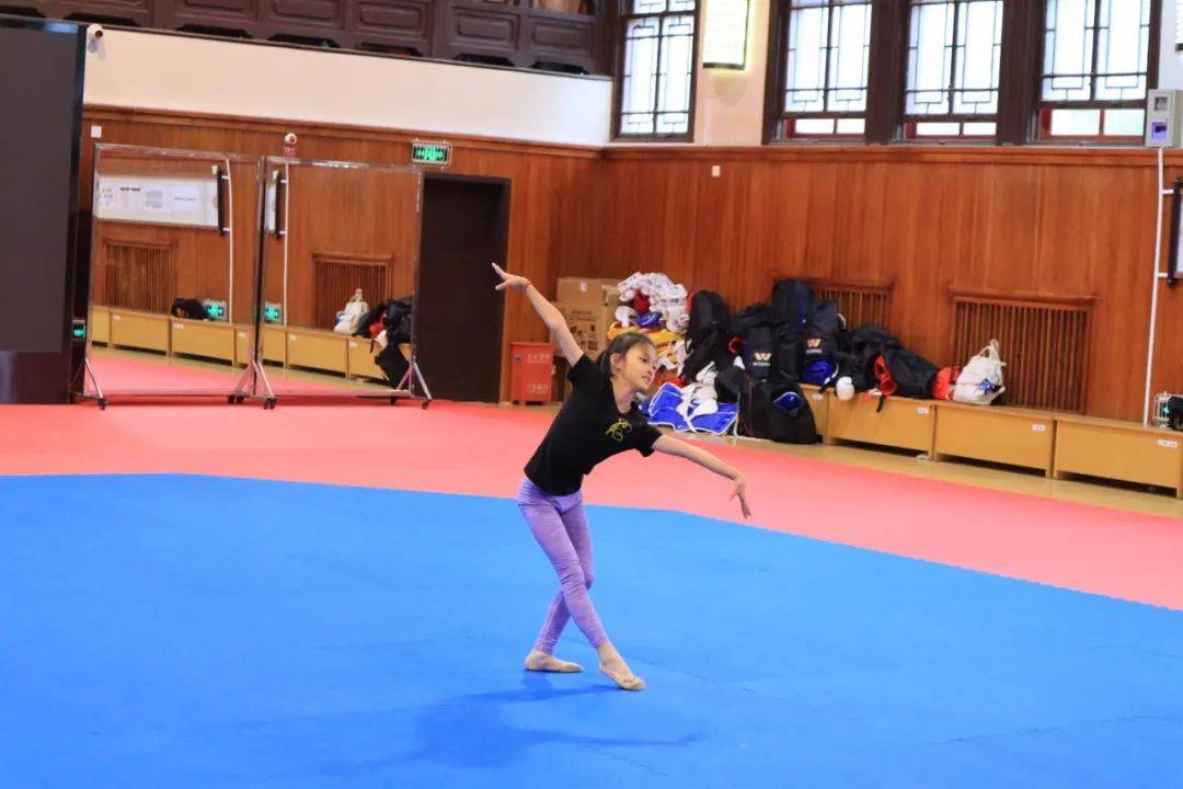 活动回顾 | 体育人生分享会——俄罗斯艺术体操冠军的成长之路举办