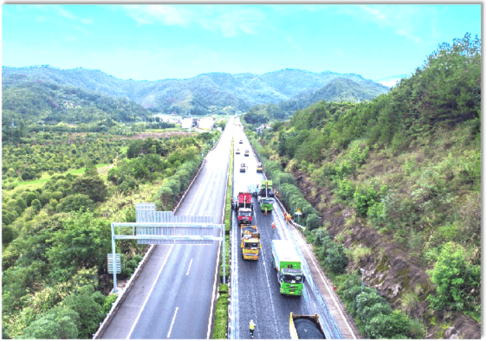 g25长深高速金华方向>新店枢纽>s27东永高速>马宅枢纽>s26诸永高速
