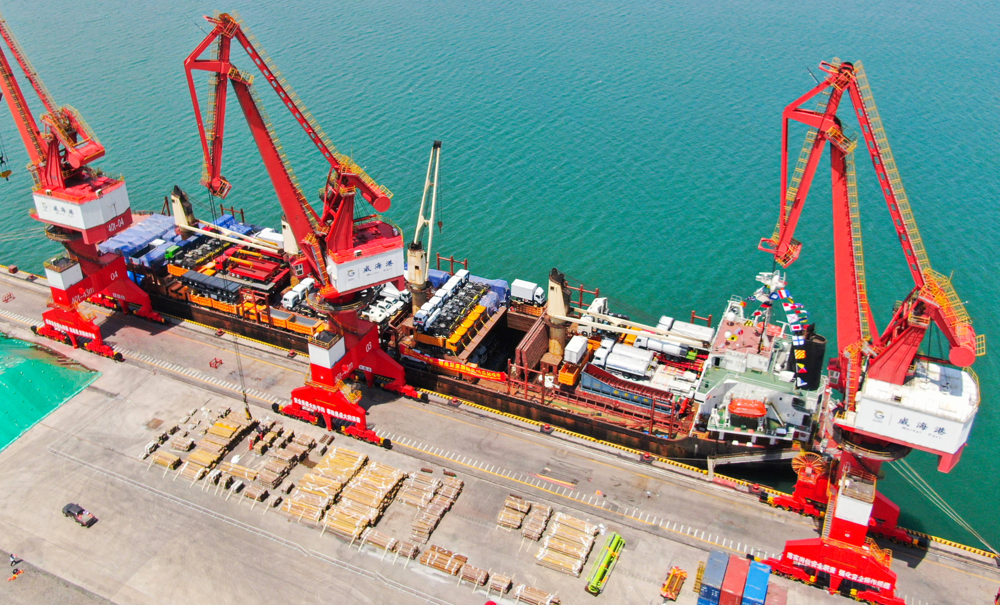   威海港开通首条通往非洲的国际航线。