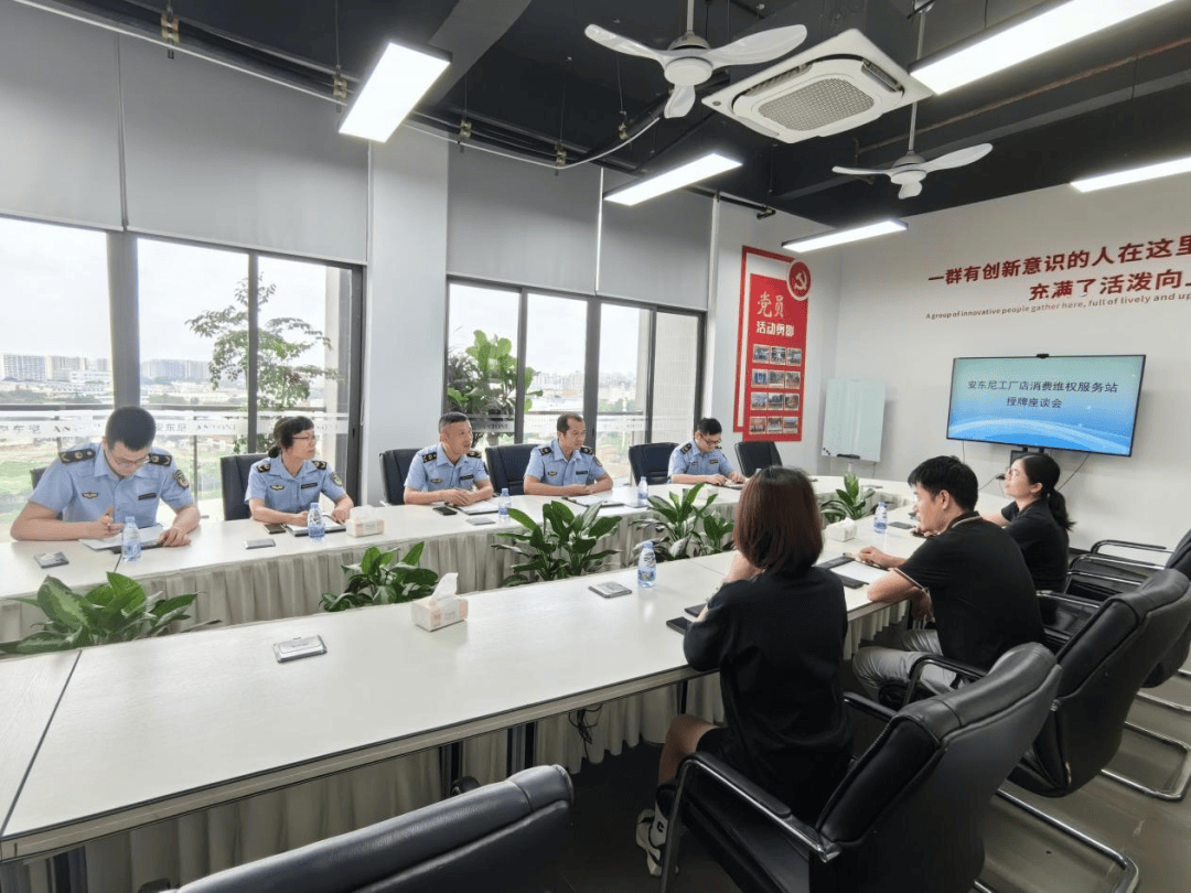 针织产业是张槎街道的五大支柱产业之一,经过40多年的发展,形成了较为