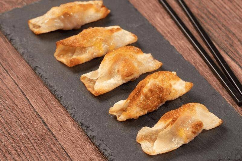 大厨分享配方比例,酥脆焦香带冰花_饺子_调制_食用油