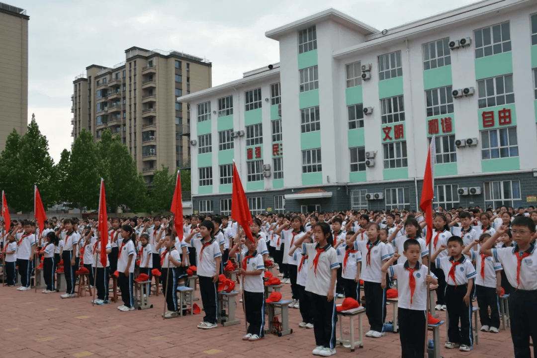 【基层团讯】奋进新征程 做好接班人——东光县第二实验小学新队员